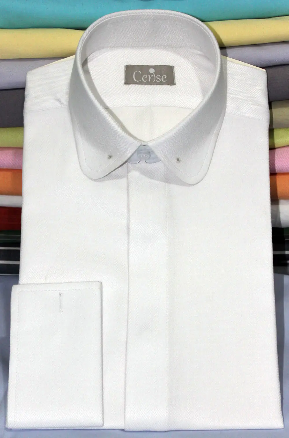 White herringbone round pin colla shirts