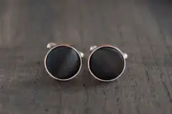 color: Black Round Cufflinks