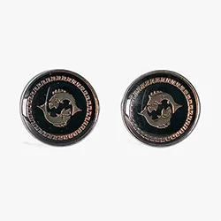 color: Round dolphins cufflinks
